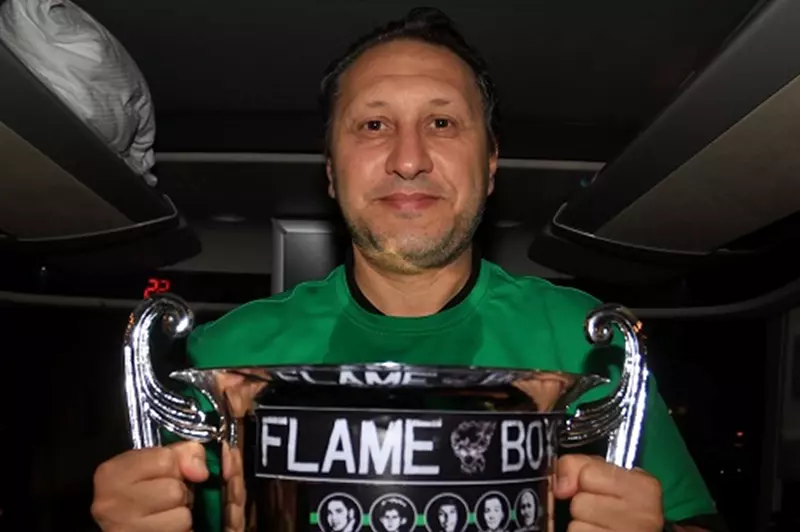 هادي خشبة